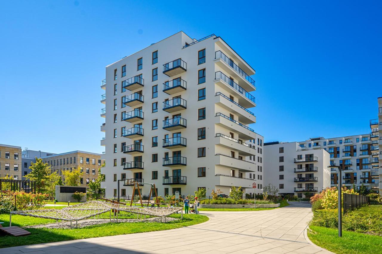 Lotnisko Chopina Modern Studio Warschau Buitenkant foto